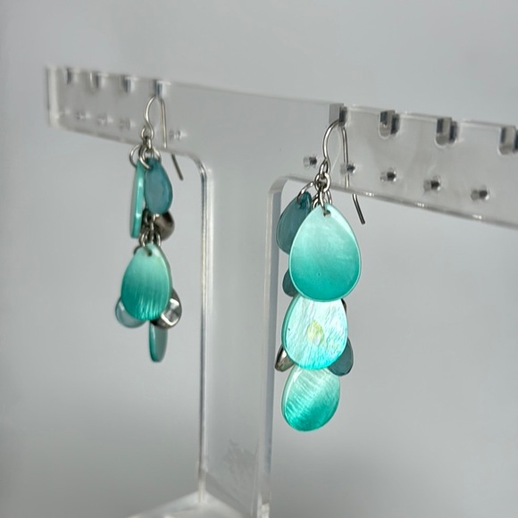 Blue and Silver Cascade Earrings with Teardrop Design - Picture 3 of 3